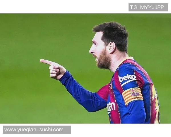 足球巨星璀璨之路：从青涩少年到世界顶级球员的成长故事